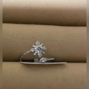 Sterling silver adjustable snowflake ring